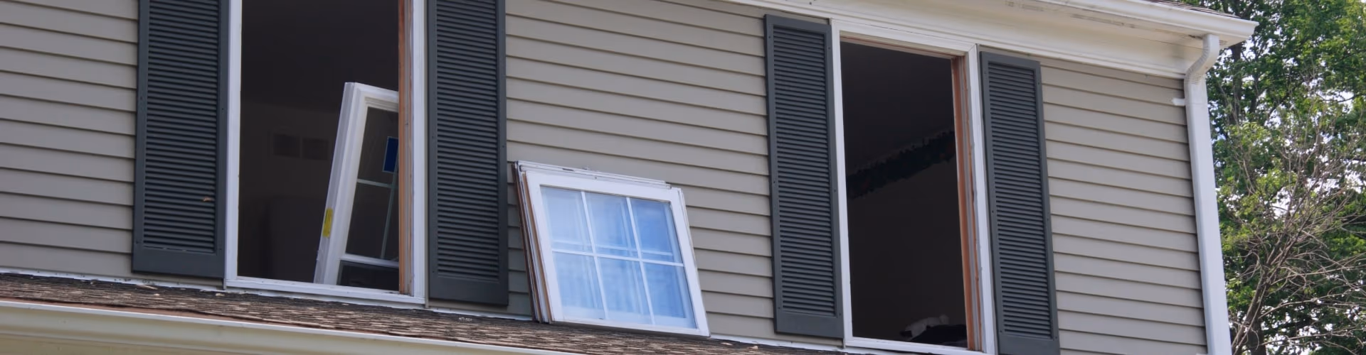 Upper Floor Window Removal Vinyl Siding